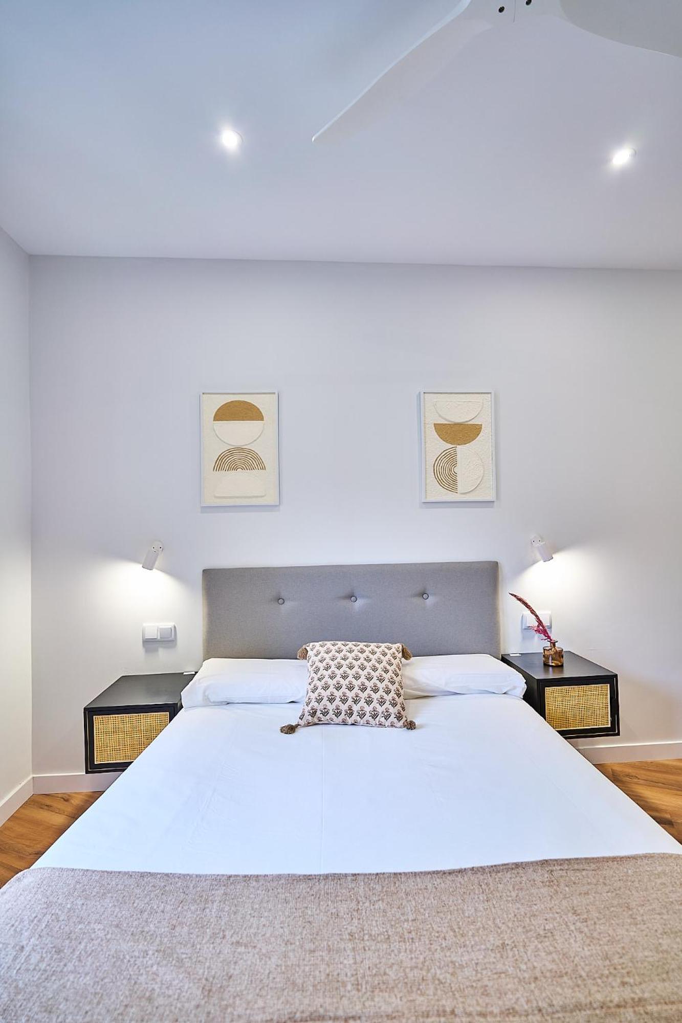 Apartamentos Esperanza By Gaiarooms Salamanca Exterior photo